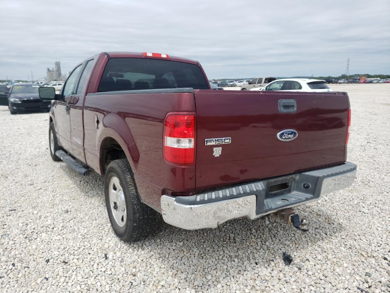 Photo 3 from auction – 2004 FORD F150 with VIN 1FTRX12W24NA72997