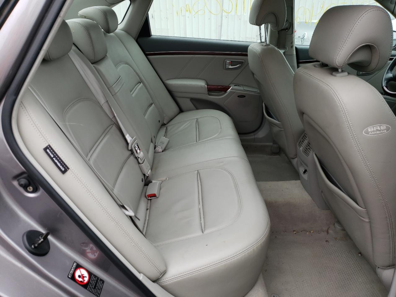 Photo 6 from auction – 2006 HYUNDAI AZERA SE with VIN KMHFC46F96A131558