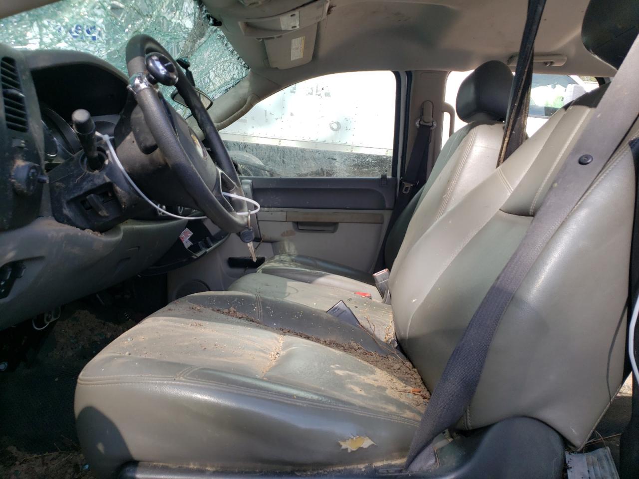 Photo 5 from auction – 2011 CHEVROLET SILVERADO with VIN 1GB1CVCL7BF169578