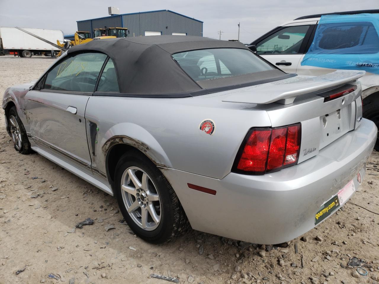 Photo 3 from auction – 2001 FORD MUSTANG with VIN 1FAFP44401F249915