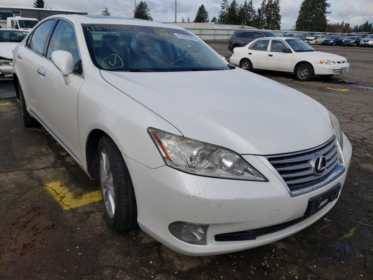 LEXUS ES 350 2011 with VIN JTHBK1EG0B2421317 - Photo from auction
