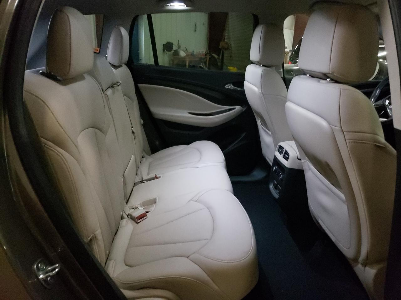 Photo 6 from auction – 2019 BUICK ENVISION P with VIN LRBFX4SX8KD009532