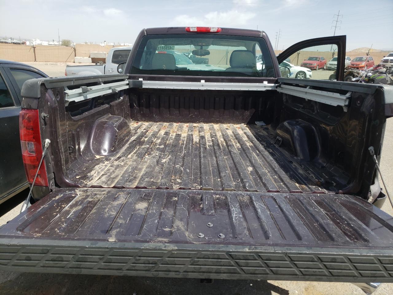 Photo 6 from auction – 2008 CHEVROLET SILVERADO with VIN 1GCEC14X58Z130289