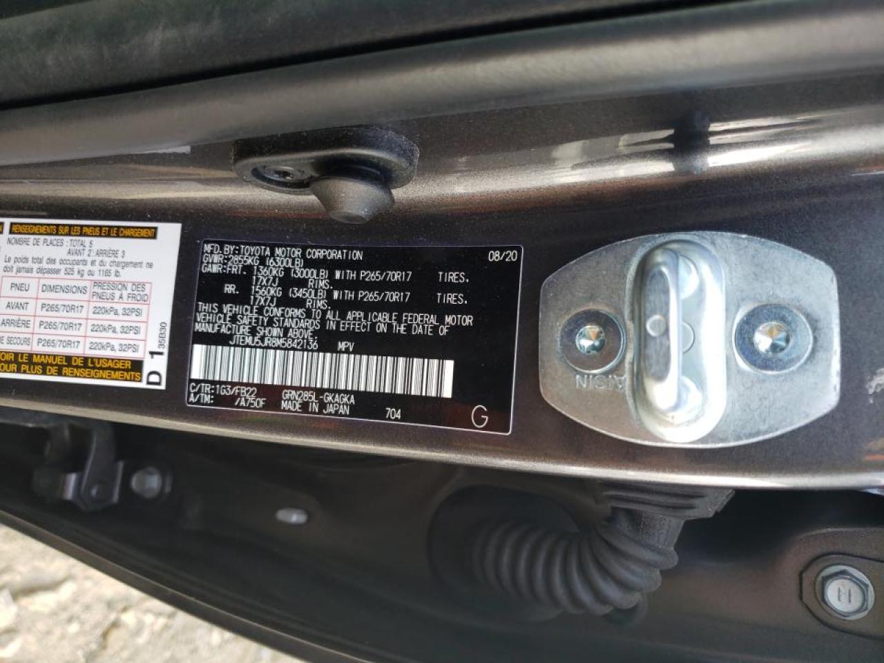 Photo 20 from auction – 2021 TOYOTA 4RUNNER SR with VIN JTEMU5JR8M5842136