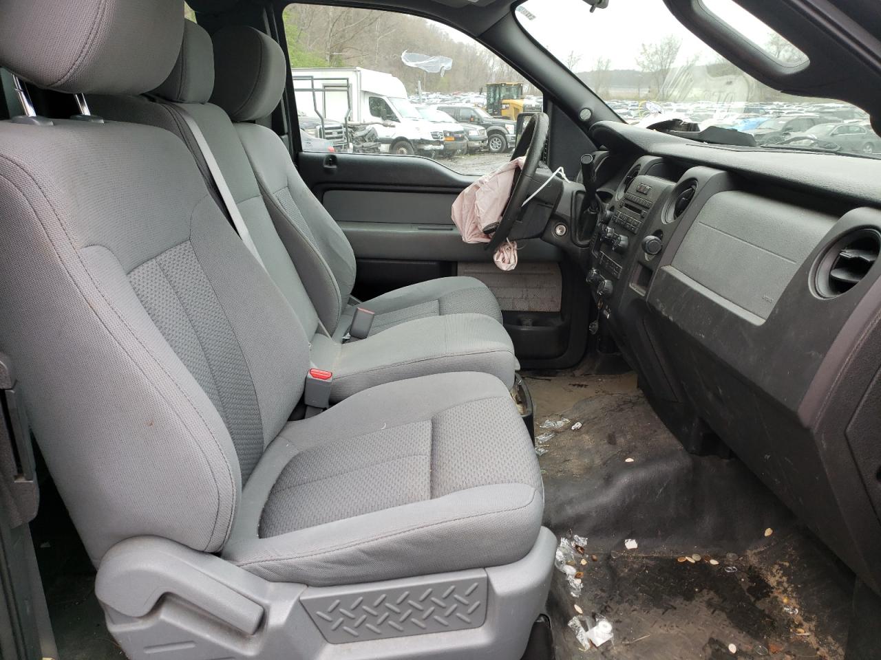 Photo 5 from auction – 2013 FORD F150 SUPER with VIN 1FTFX1EFXDFA23197