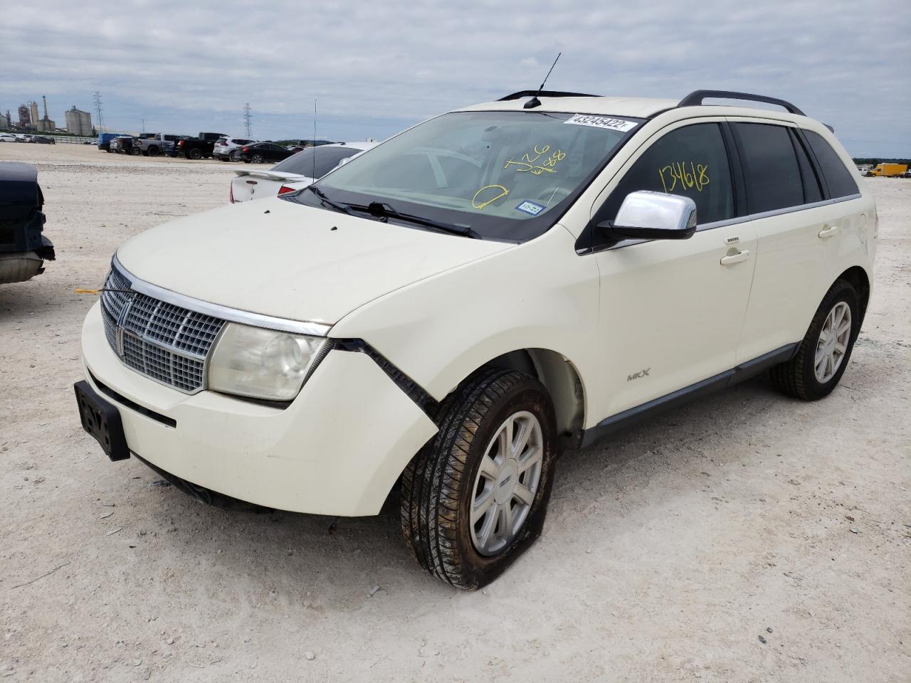 Photo 2 from auction – 2007 LINCOLN MKX with VIN 2LMDU68C47BJ26488