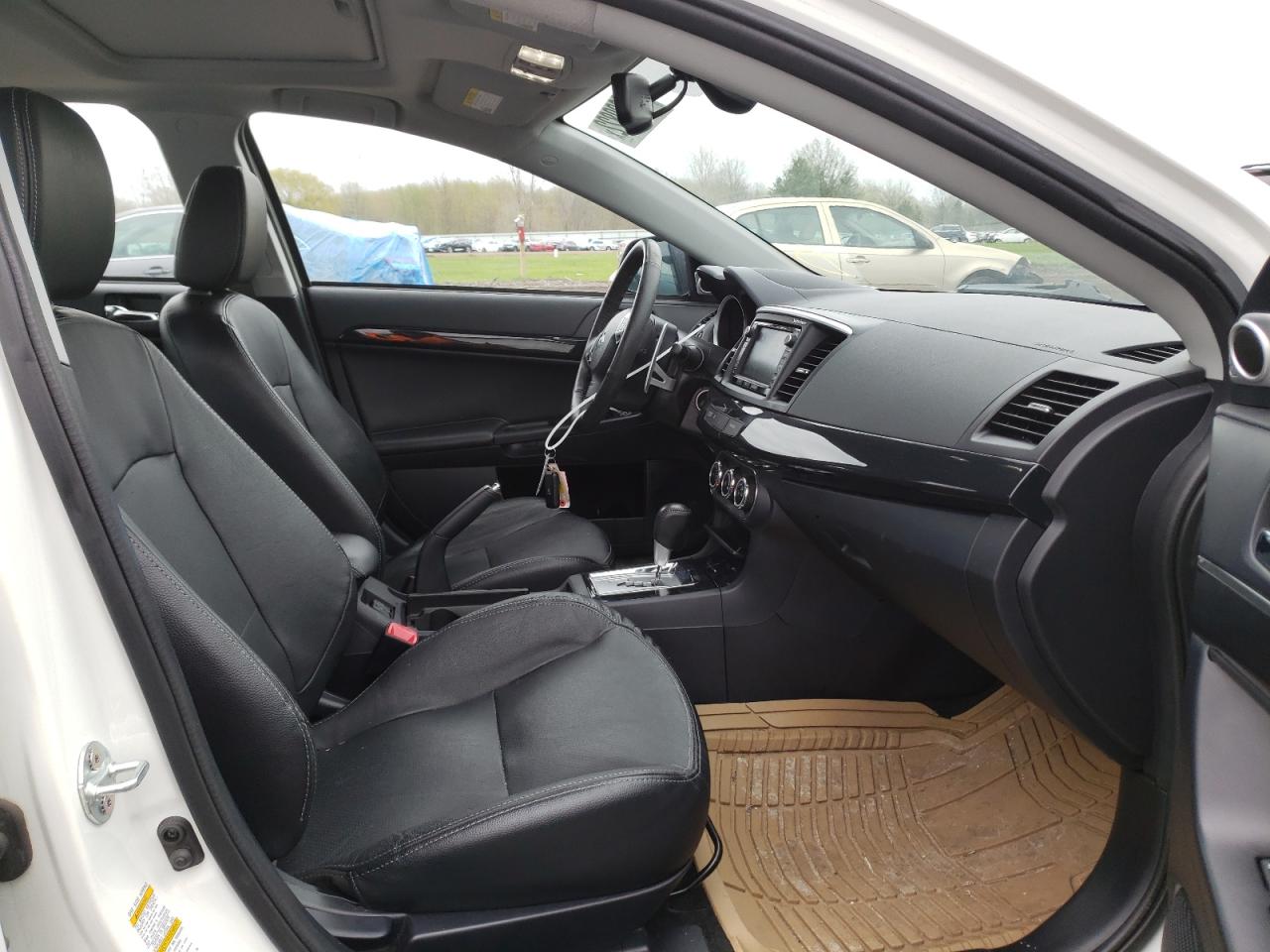Photo 5 from auction – 2014 MITSUBISHI LANCER GT with VIN JA32U8FW9EU018924