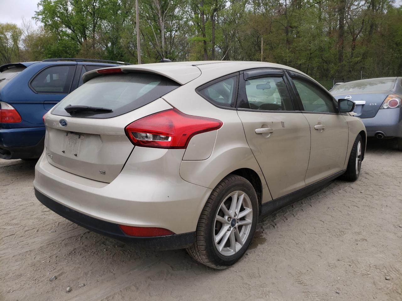 Photo 4 from auction – 2017 FORD FOCUS SE with VIN 1FADP3K29HL202543