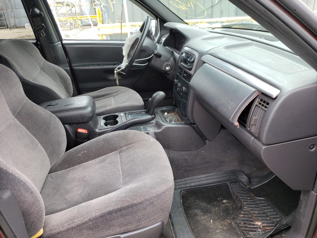 Photo 5 from auction – 2001 JEEP GRAND CHER with VIN 1J4GW48N41C517722