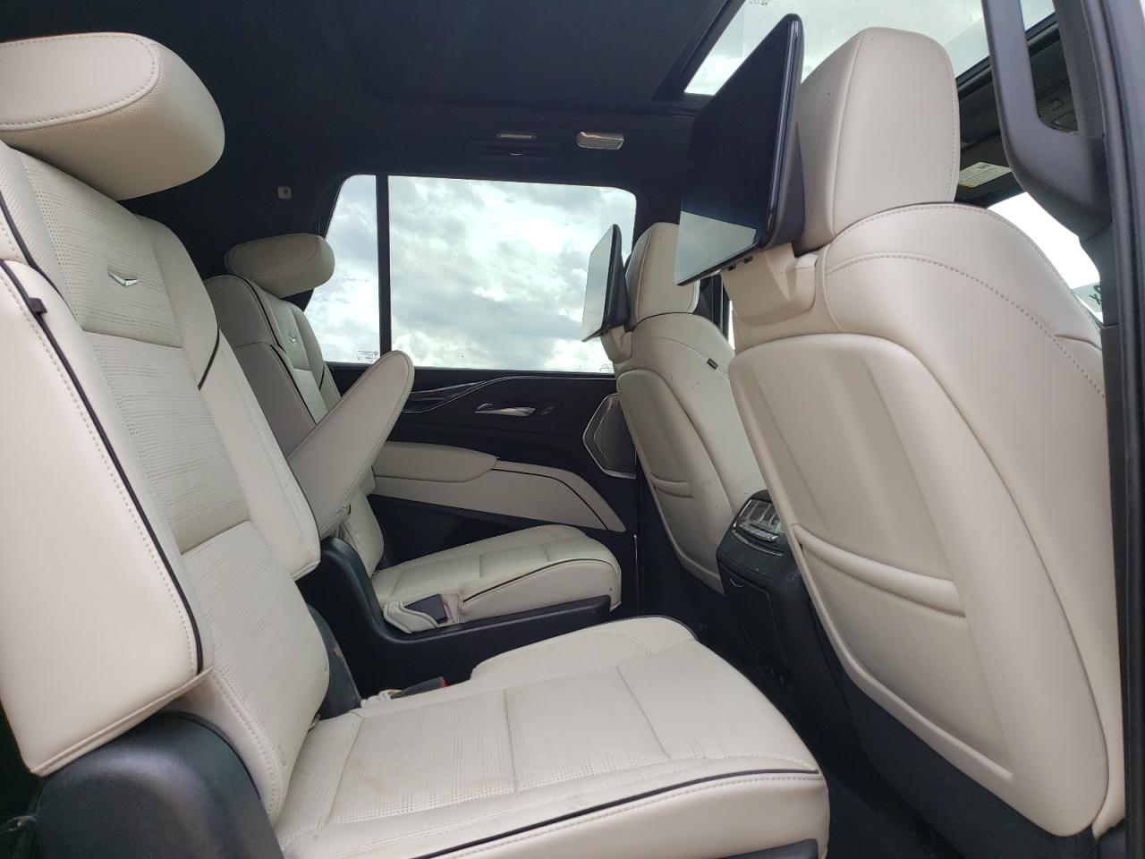 Photo 17 from auction – 2021 CADILLAC ESCALADE S with VIN 1GYS4FKL7MR294869