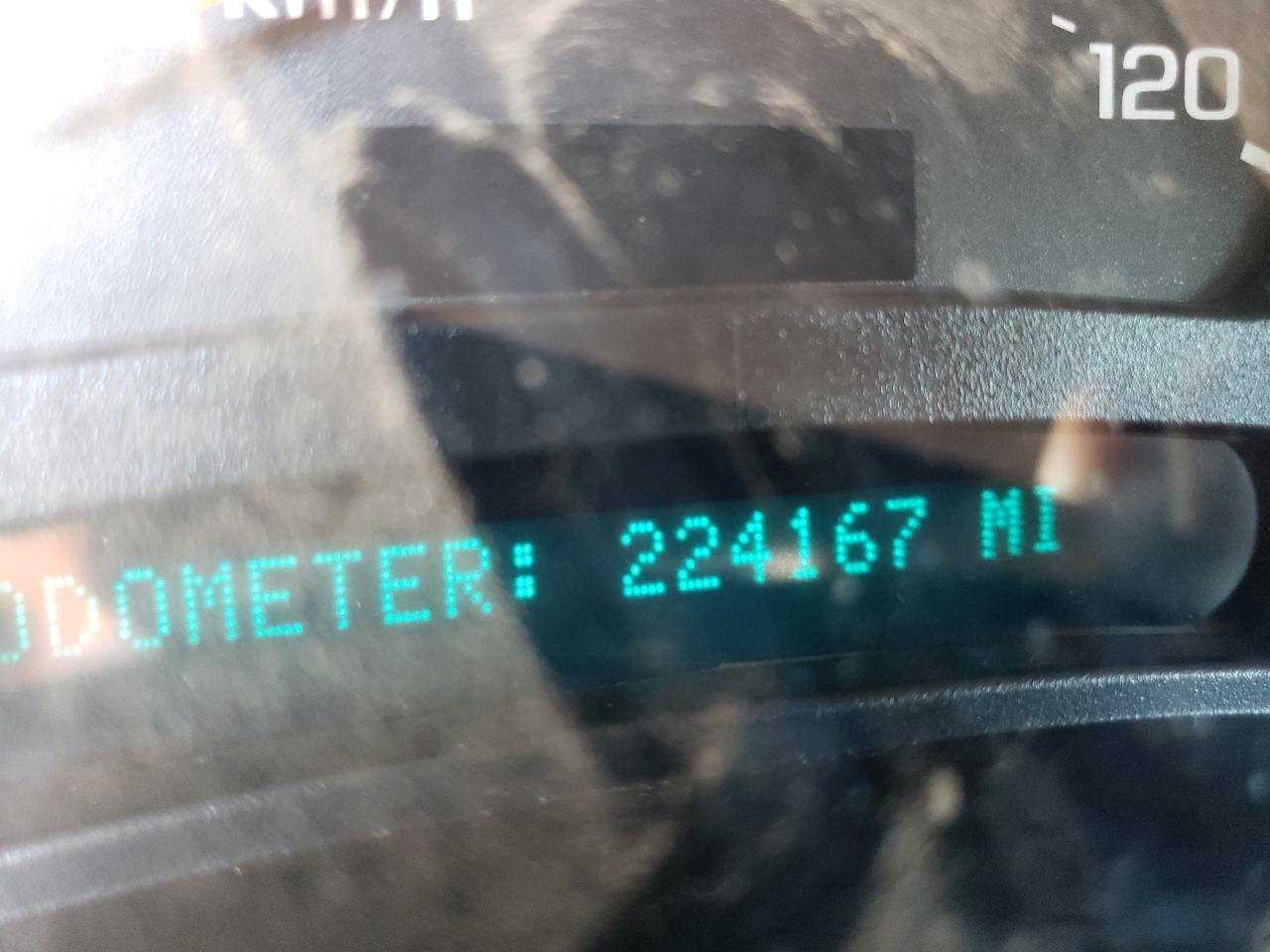 Photo 8 from auction – 2005 GMC NEW SIERRA with VIN 2GTEC19T151301842