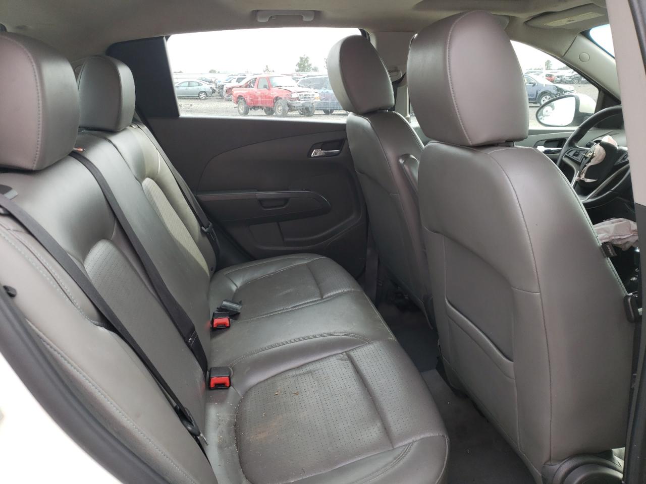 Photo 6 from auction – 2013 CHEVROLET SONIC LTZ with VIN 1G1JF6SB5D4214719