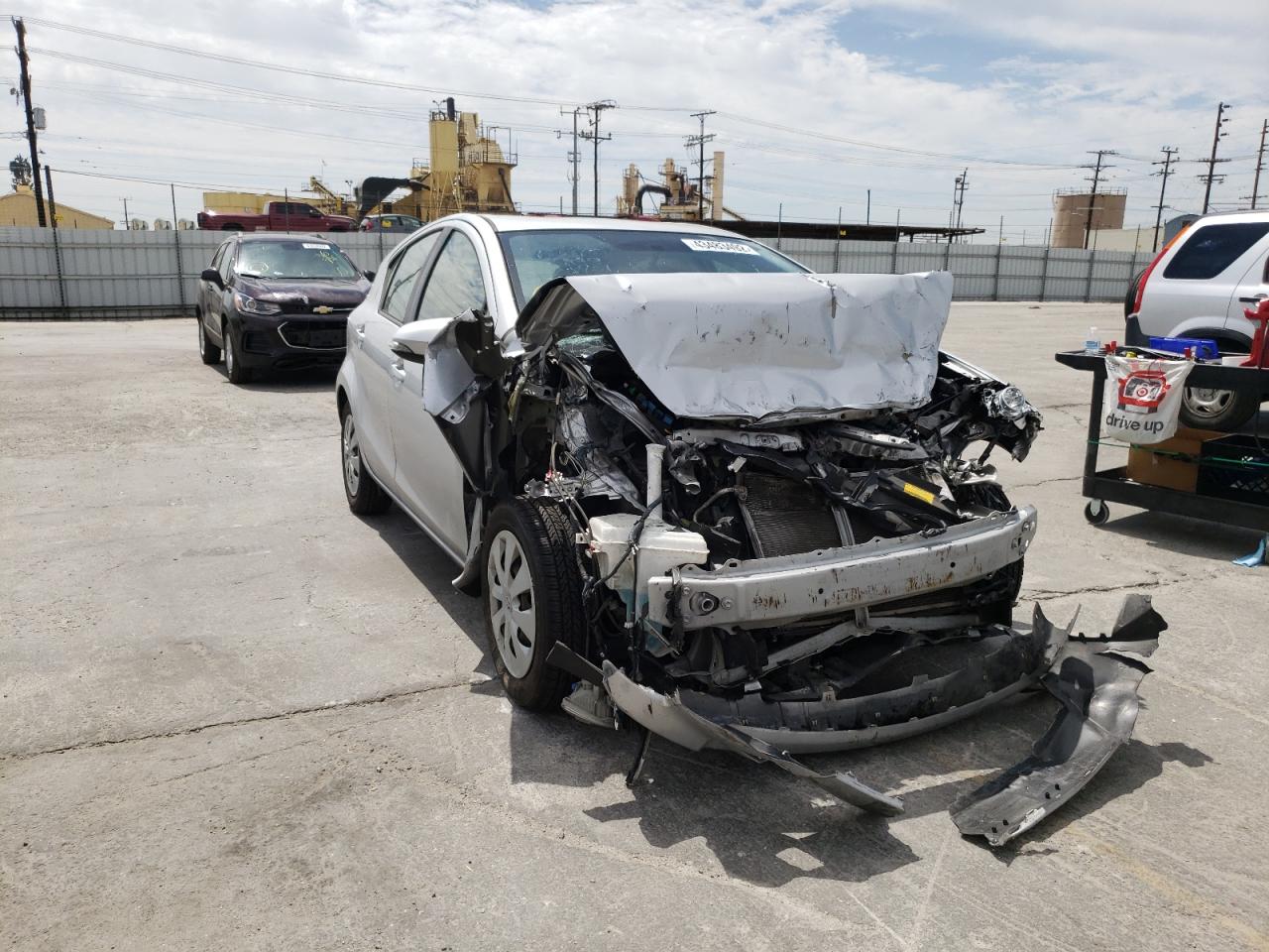 TOYOTA PRIUS C 2013 with VIN JTDKDTB39D1554109 - Photo from auction