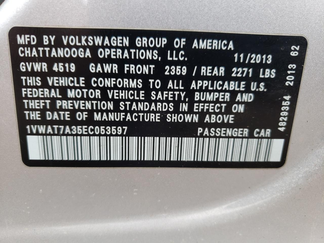Photo 10 from auction – 2014 VOLKSWAGEN PASSAT S with VIN 1VWAT7A35EC053597