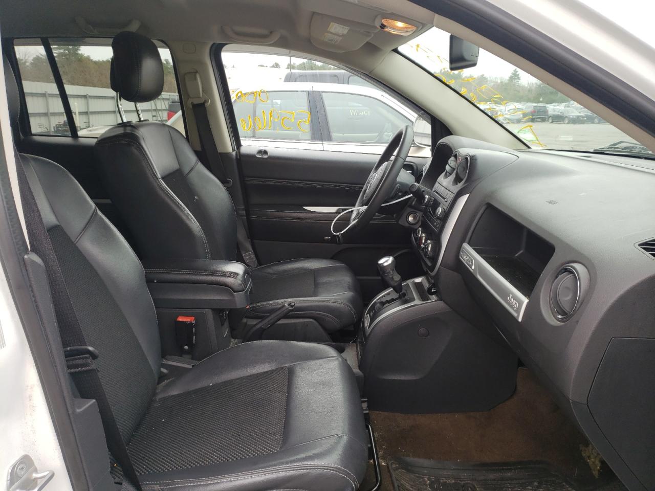 Photo 5 from auction – 2014 JEEP COMPASS LA with VIN 1C4NJDEB0ED846486