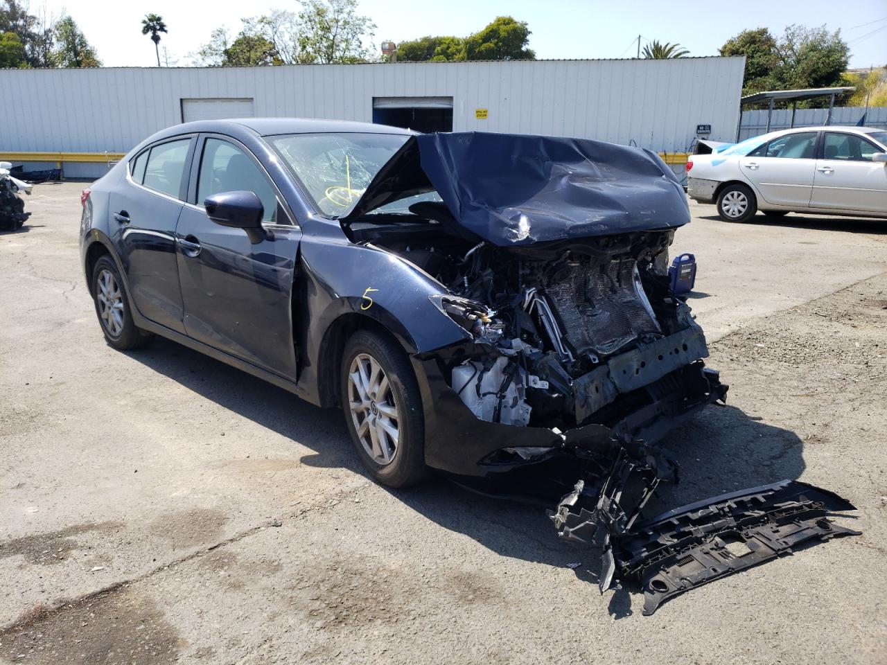 Photo 1 from auction – 2017 MAZDA 3 SPORT with VIN 3MZBN1U79HM102409
