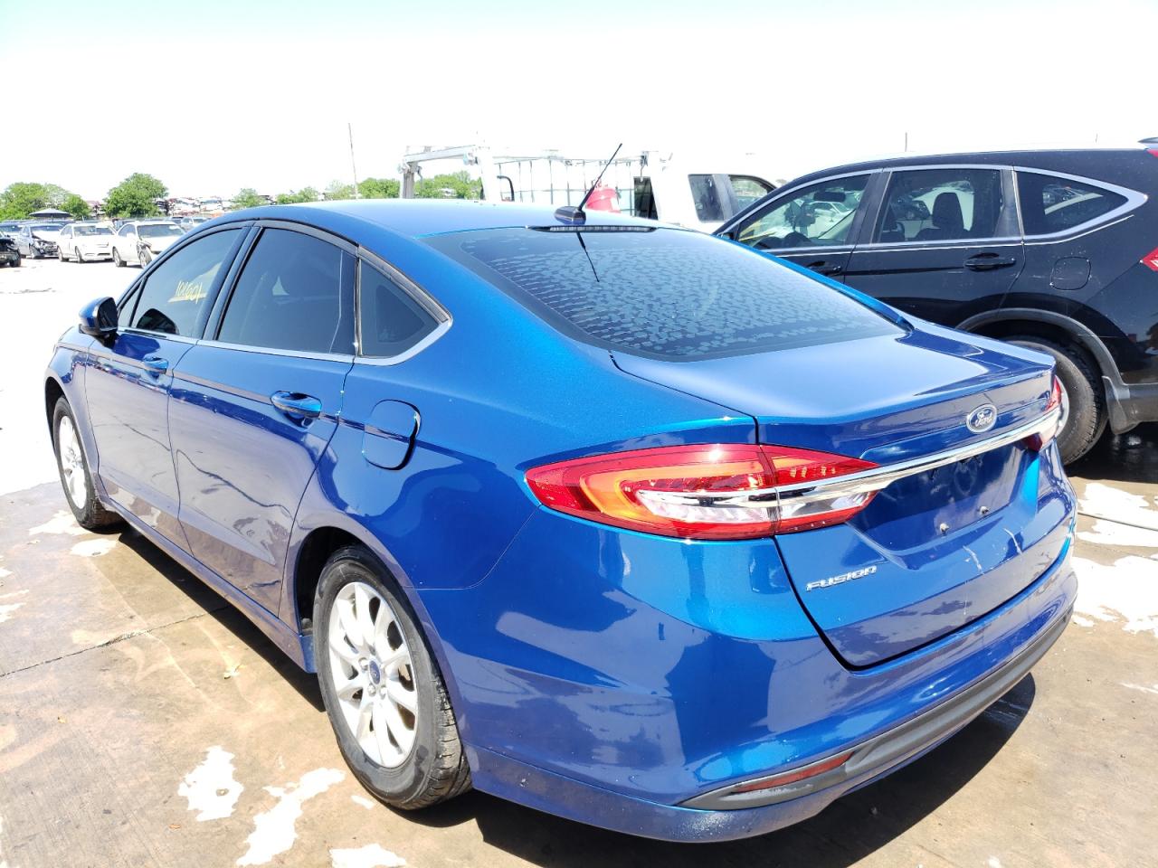 Photo 3 from auction – 2017 FORD FUSION S with VIN 3FA6P0G76HR335046