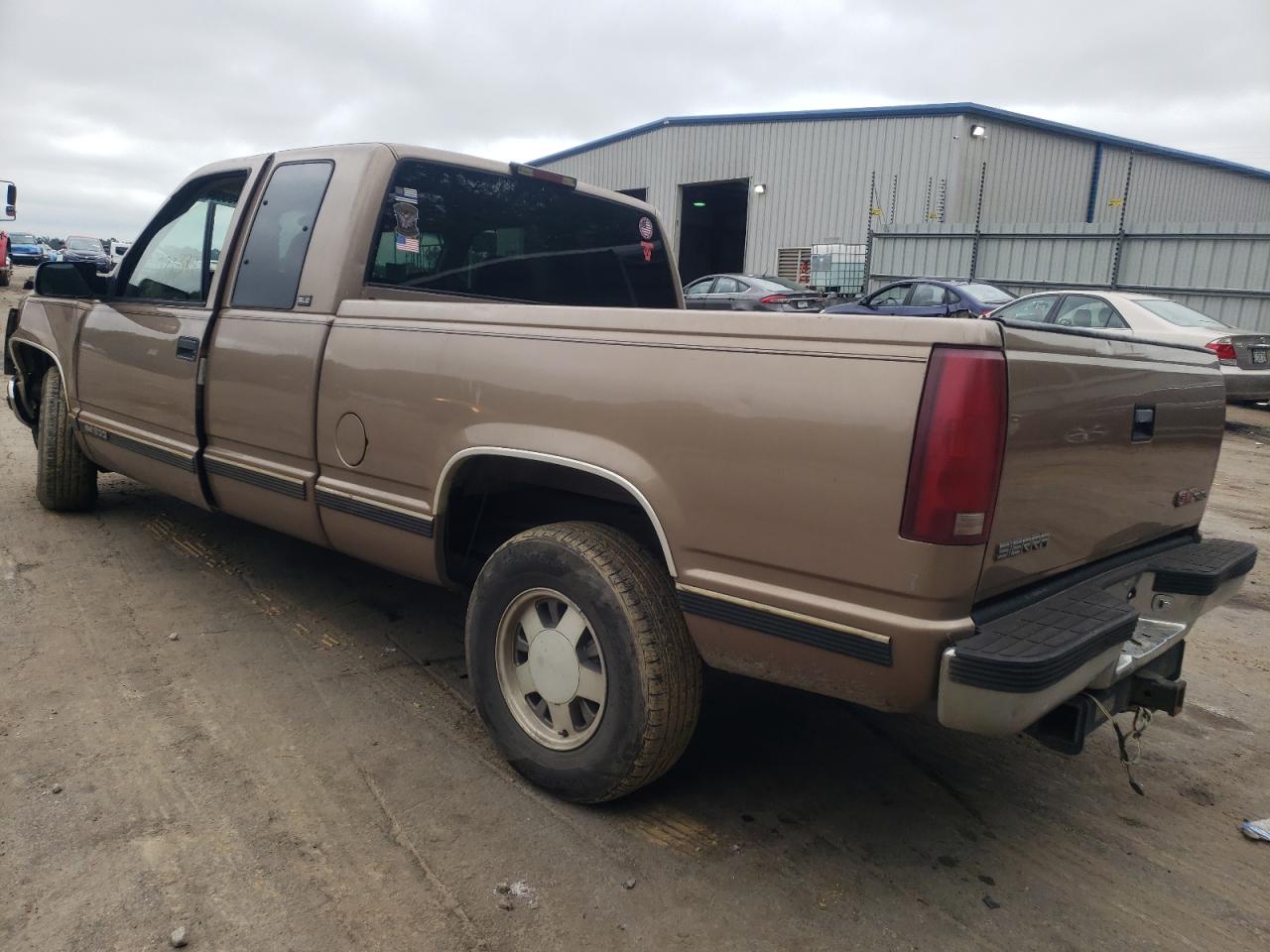 Photo 3 from auction – 1997 GMC SIERRA C15 with VIN 2GTEC19M1V1527937
