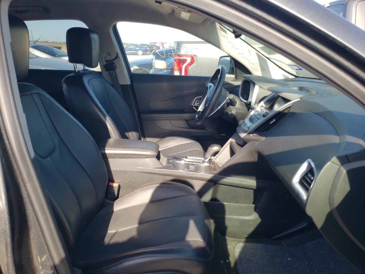 Photo 5 from auction – 2017 CHEVROLET EQUINOX PR with VIN 2GNALDEK9H6217294