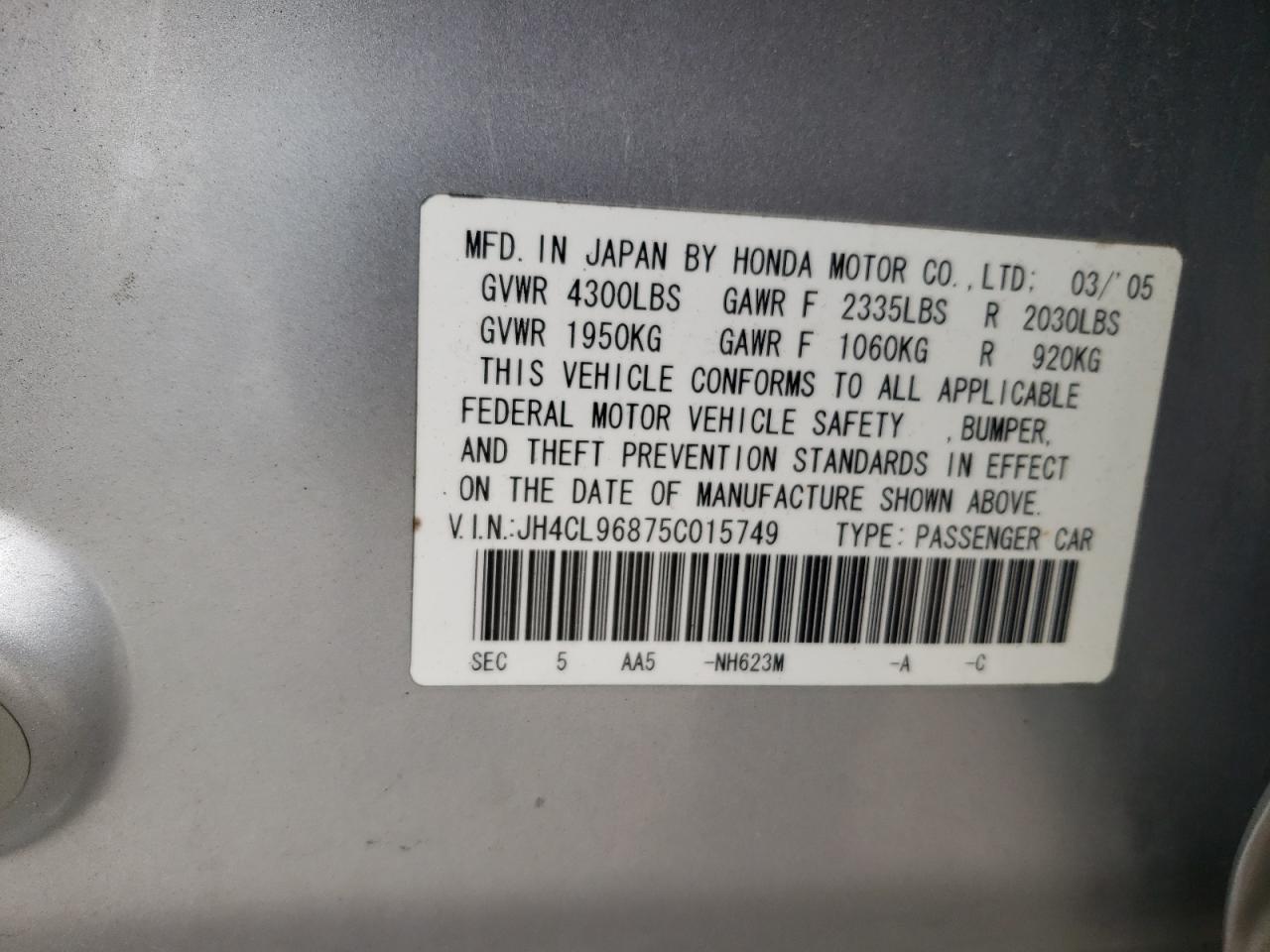 Photo 10 from auction – 2005 ACURA TSX with VIN JH4CL96875C015749
