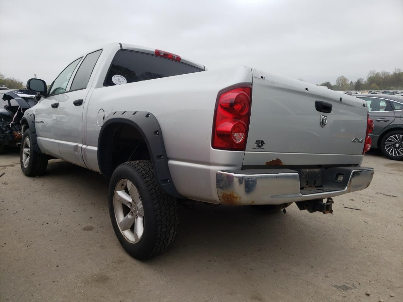 Photo 3 from auction – 2007 DODGE RAM 1500 S with VIN 1D7HU182X7S211133