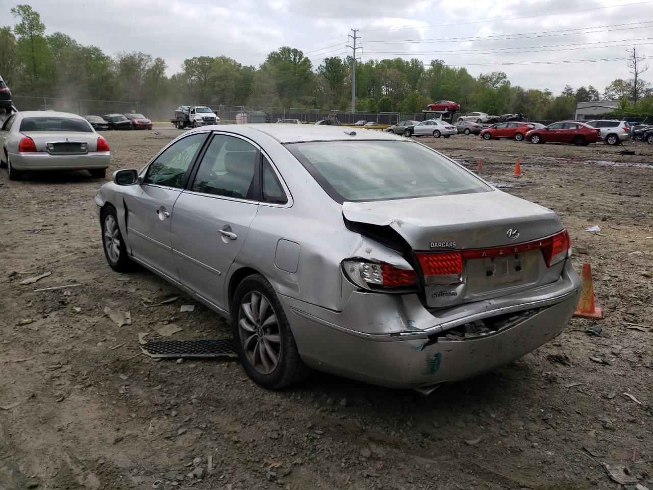 Photo 3 from auction – 2007 HYUNDAI AZERA SE with VIN KMHFC46F67A213328