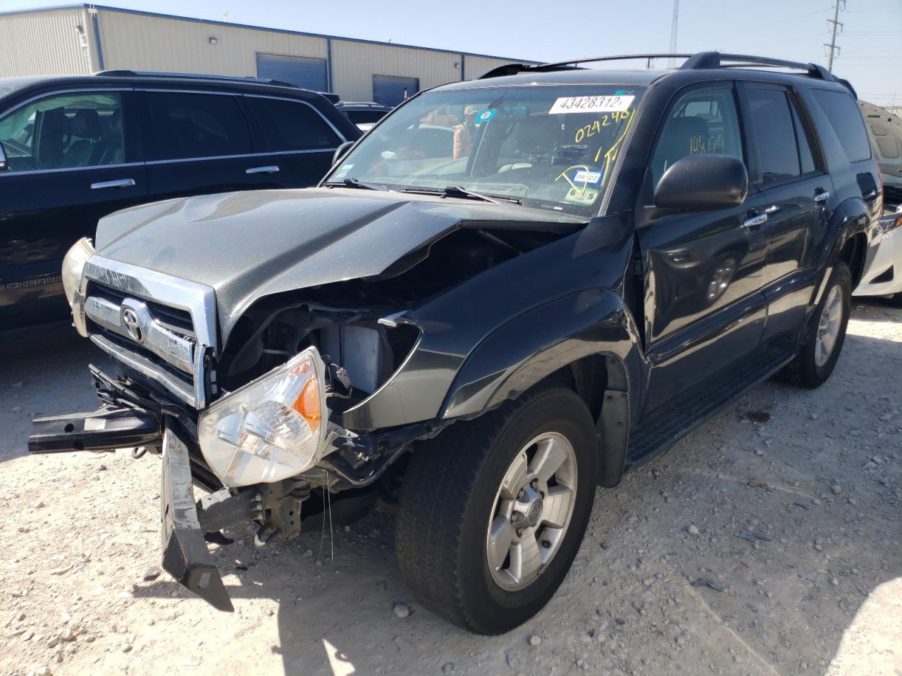 Photo 2 from auction – 2008 TOYOTA 4RUNNER SR with VIN JTEBU14R18K024248