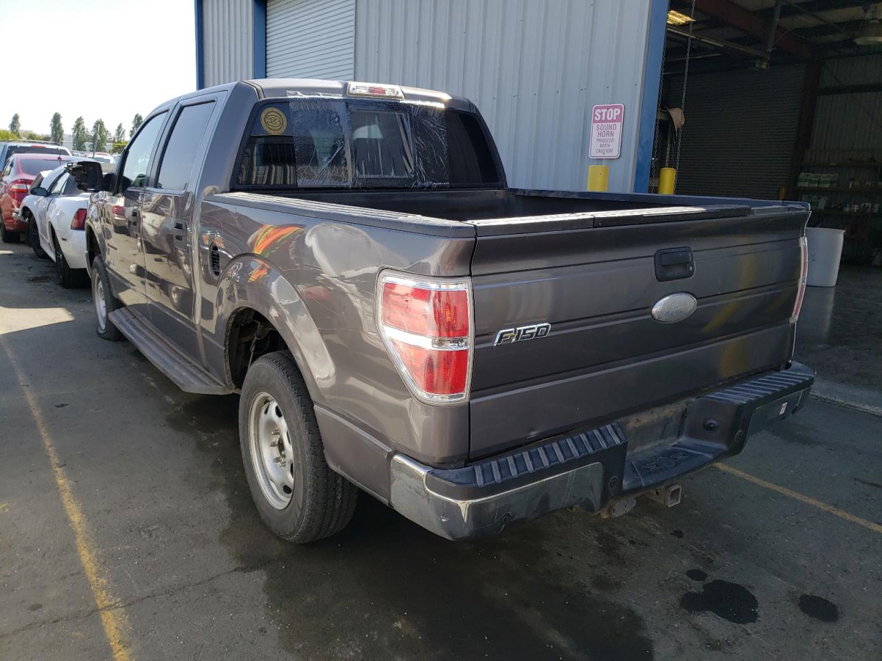 Photo 3 from auction – 2012 FORD F150 SUPER with VIN 1FTFW1ET4CKD32601