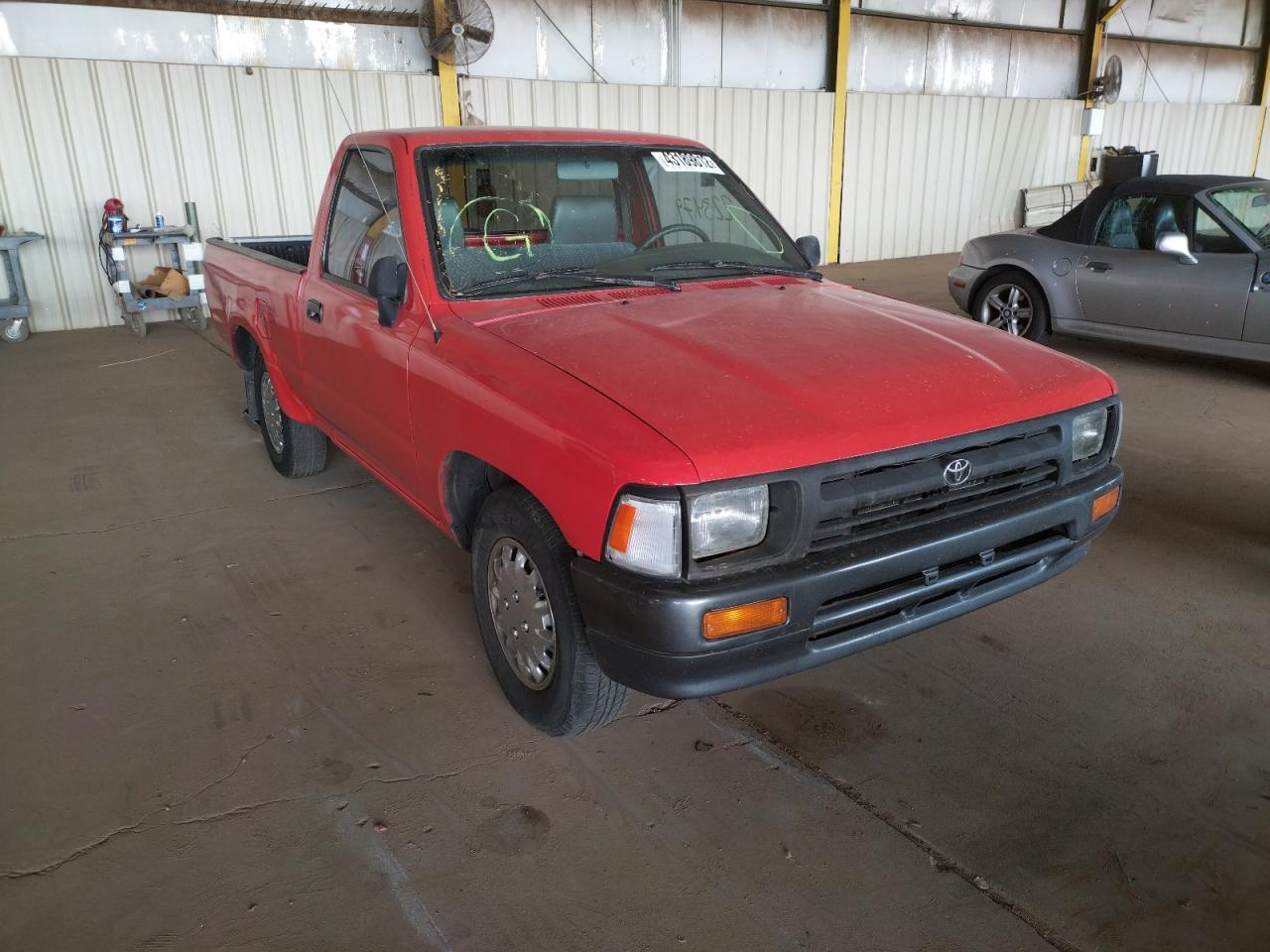 TOYOTA PICKUP 1/2 1992 with VIN 4TARN81A3NZ005979 - Photo from auction