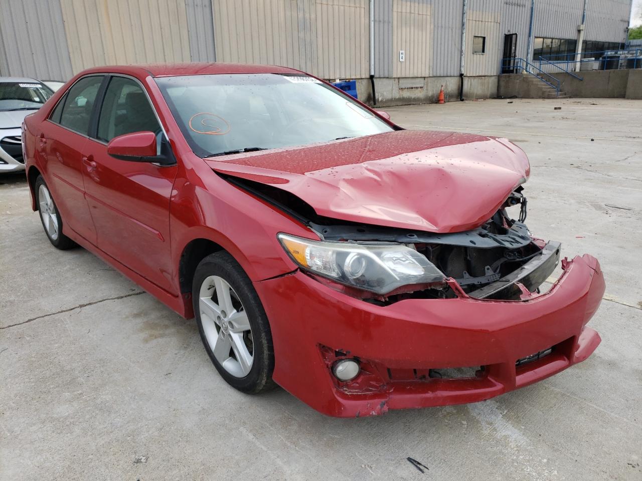 Photo 1 from auction – 2014 TOYOTA CAMRY L with VIN 4T1BF1FK0EU761192