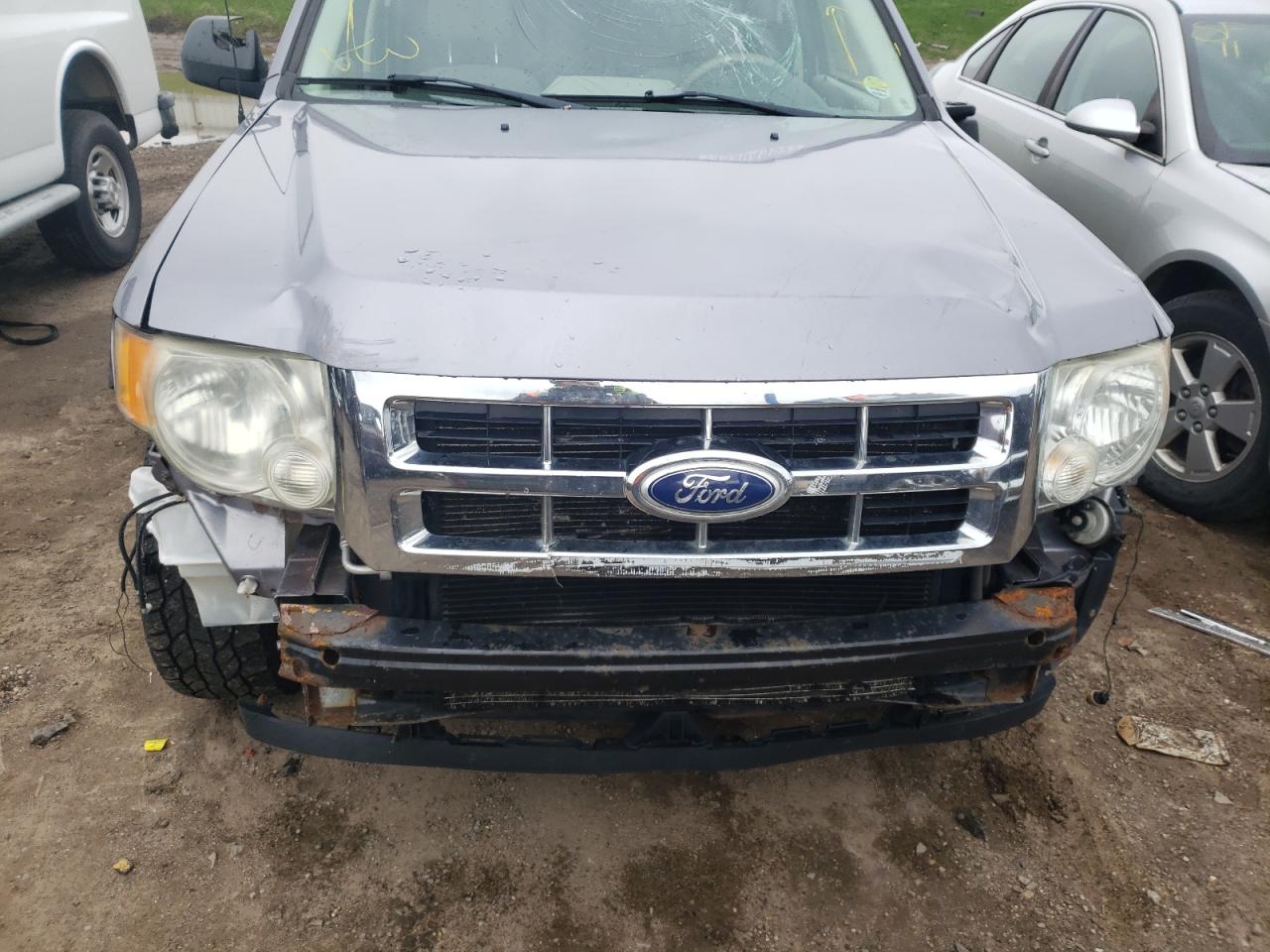 Photo 7 from auction – 2008 FORD ESCAPE XLT with VIN 1FMCU03ZX8KC72062