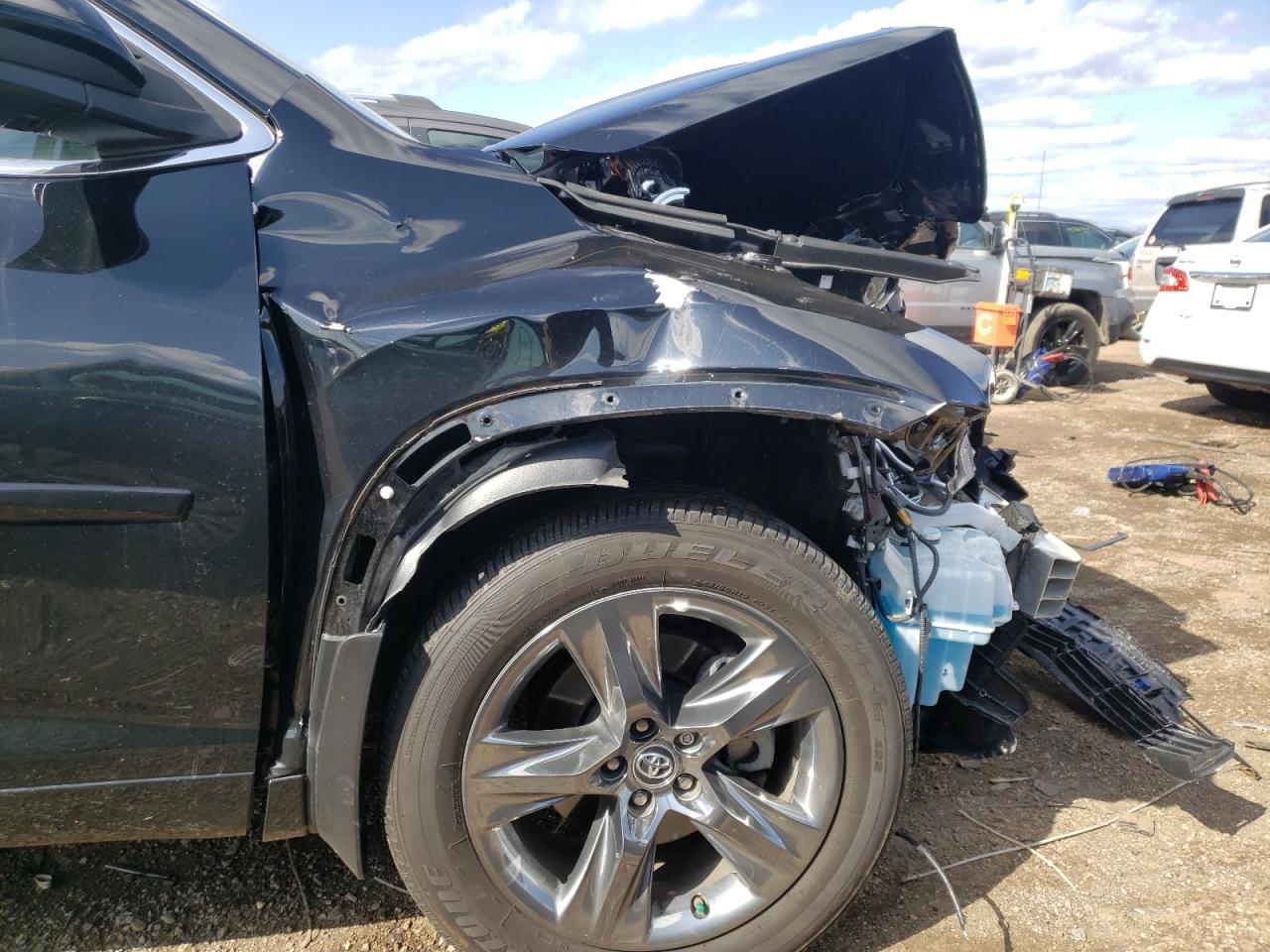 Photo 9 from auction – 2018 TOYOTA HIGHLANDER with VIN 5TDDZRFH9JS868943