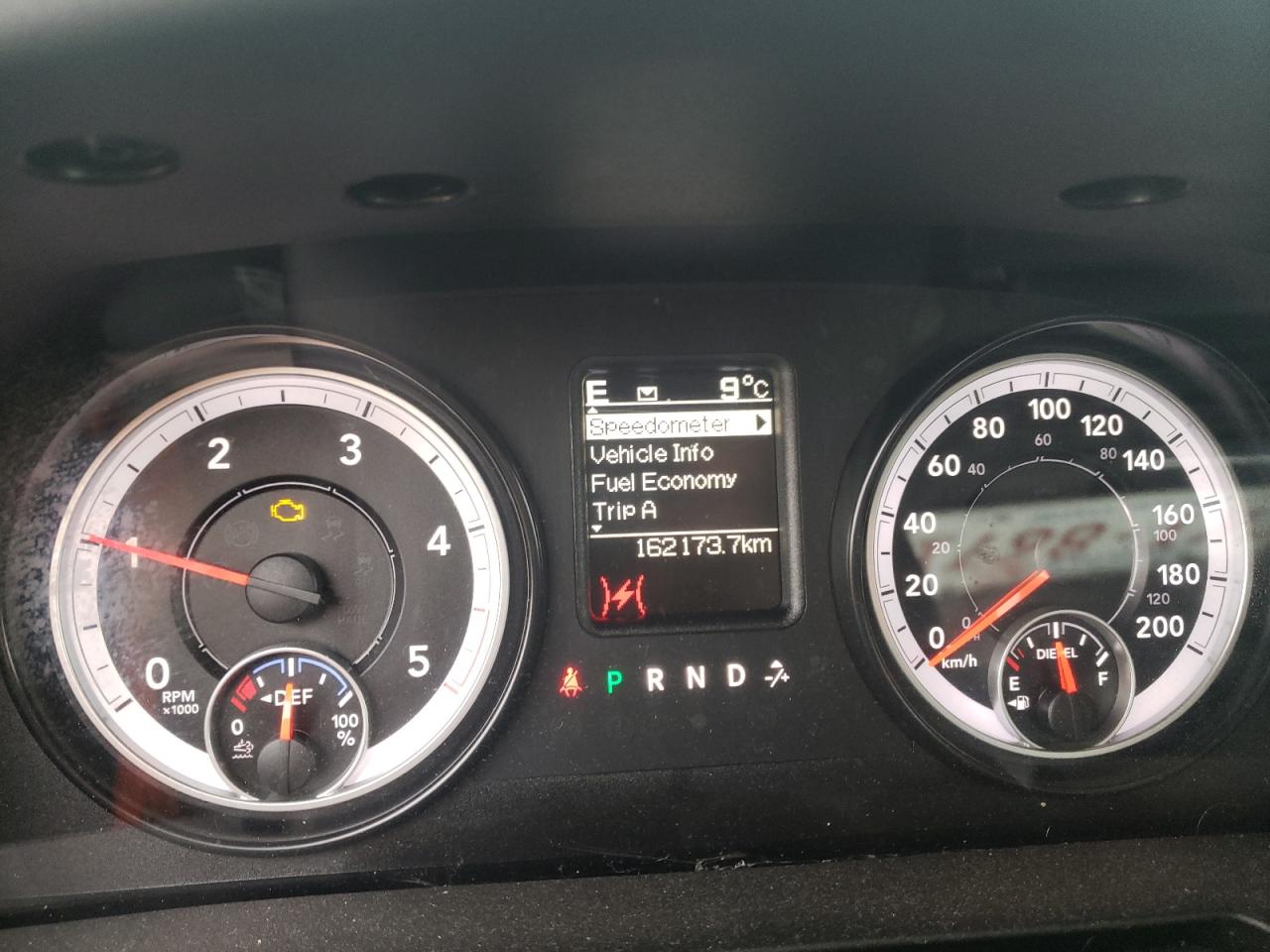 Photo 8 from auction – 2015 RAM 1500 ST with VIN 1C6RR7FM3FS683042