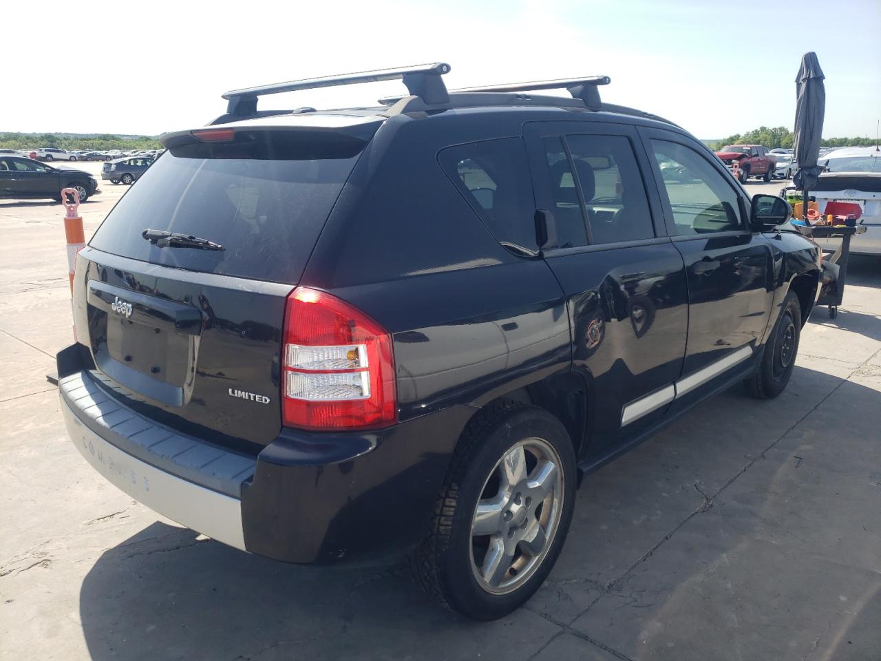 Photo 4 from auction – 2008 JEEP COMPASS LI with VIN 1J8FT57W78D651874