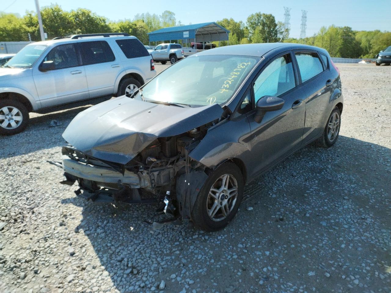 Photo 2 from auction – 2019 FORD FIESTA SE with VIN 3FADP4EJ2KM108146