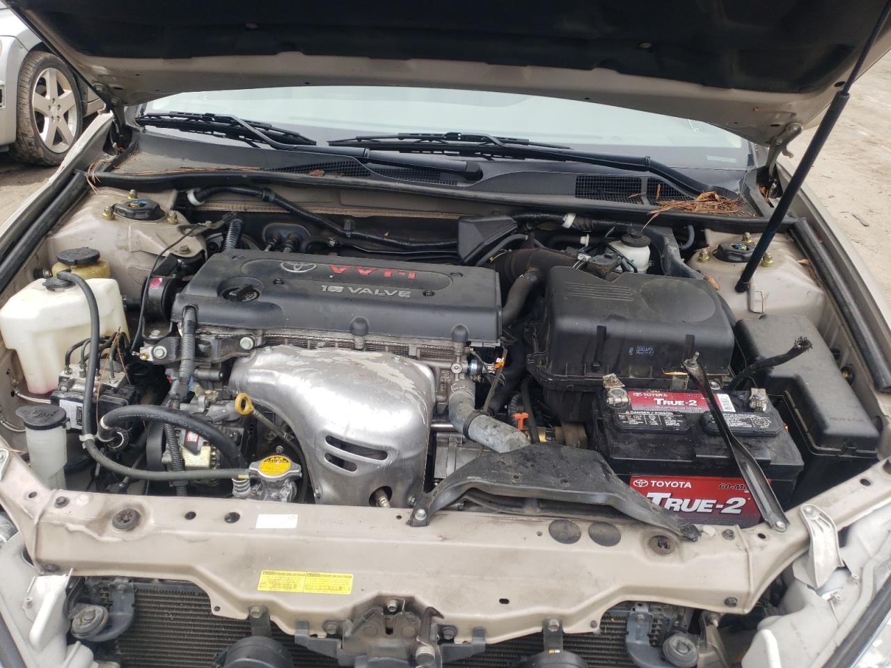Photo 7 from auction – 2005 TOYOTA CAMRY LE with VIN 4T1BE32K35U428439
