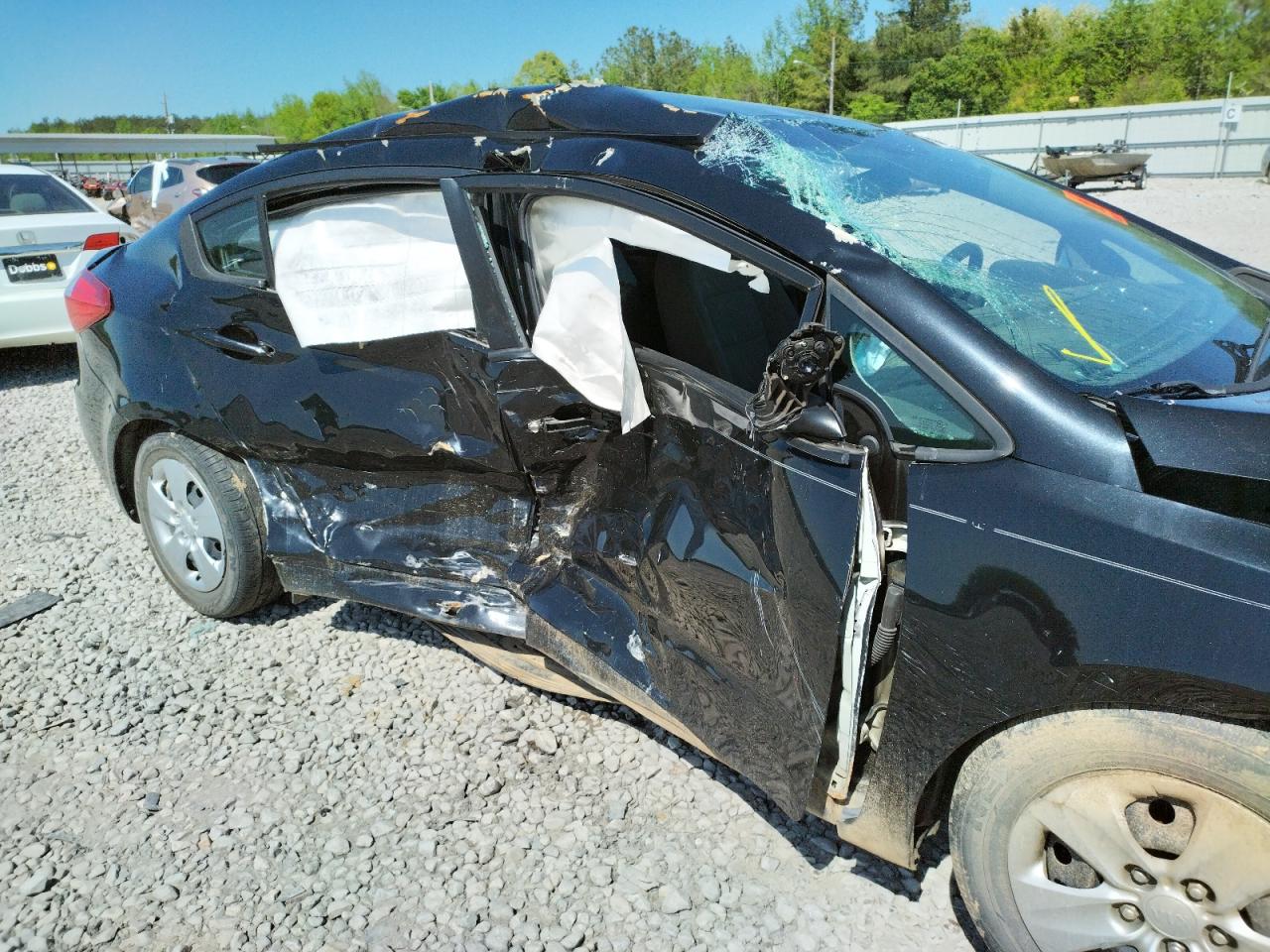 Photo 9 from auction – 2015 KIA FORTE LX with VIN KNAFK4A68F5269533