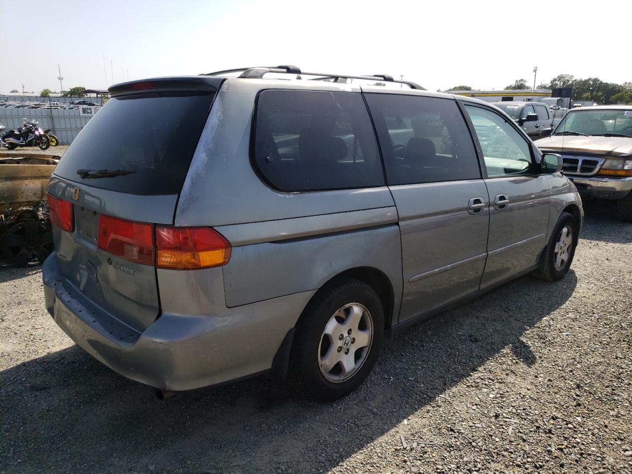 Photo 4 from auction – 2002 HONDA ODYSSEY EX with VIN 2HKRL18732H527848