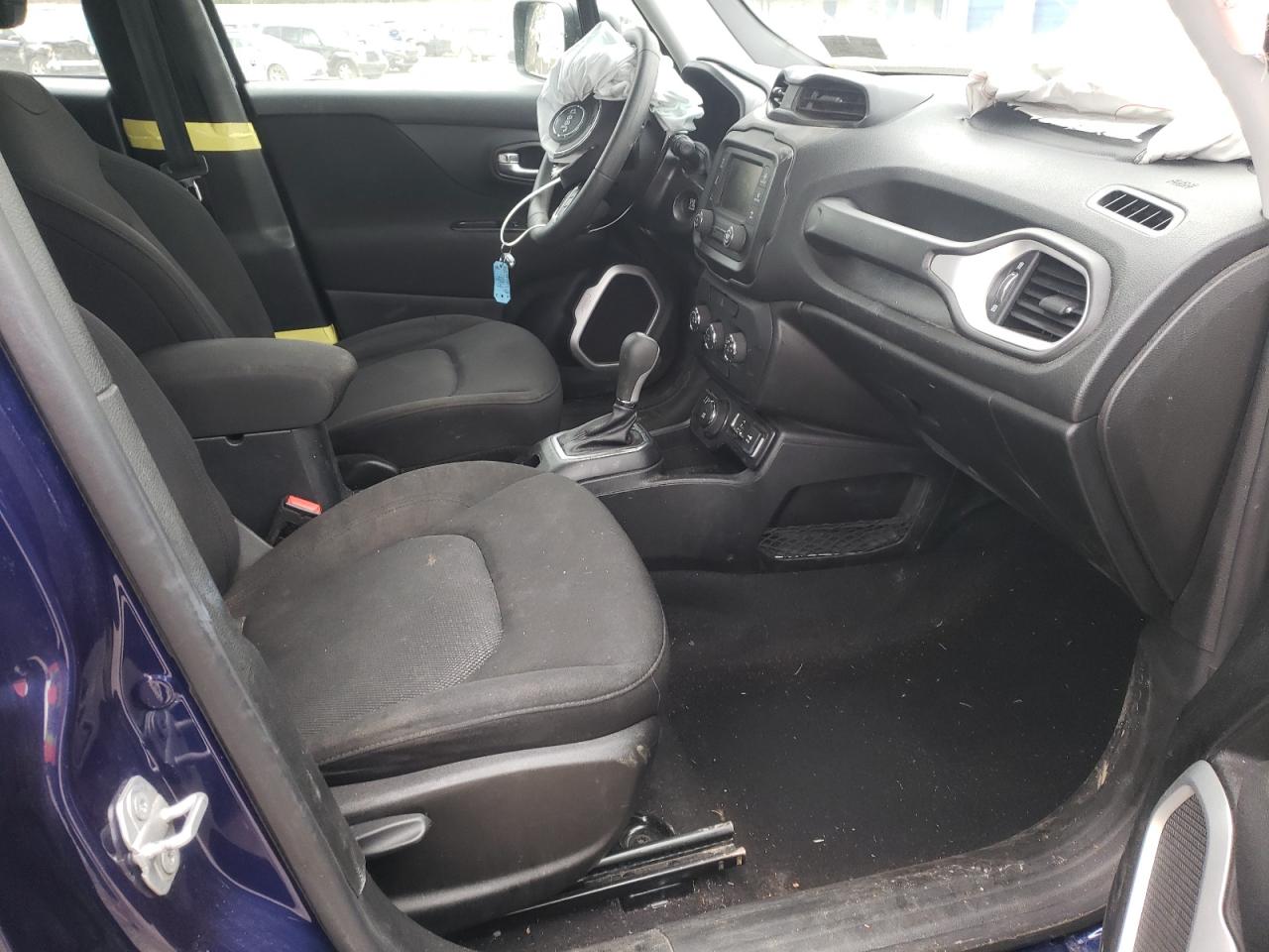 Photo 5 from auction – 2018 JEEP RENEGADE S with VIN ZACCJBAB1JPJ11218
