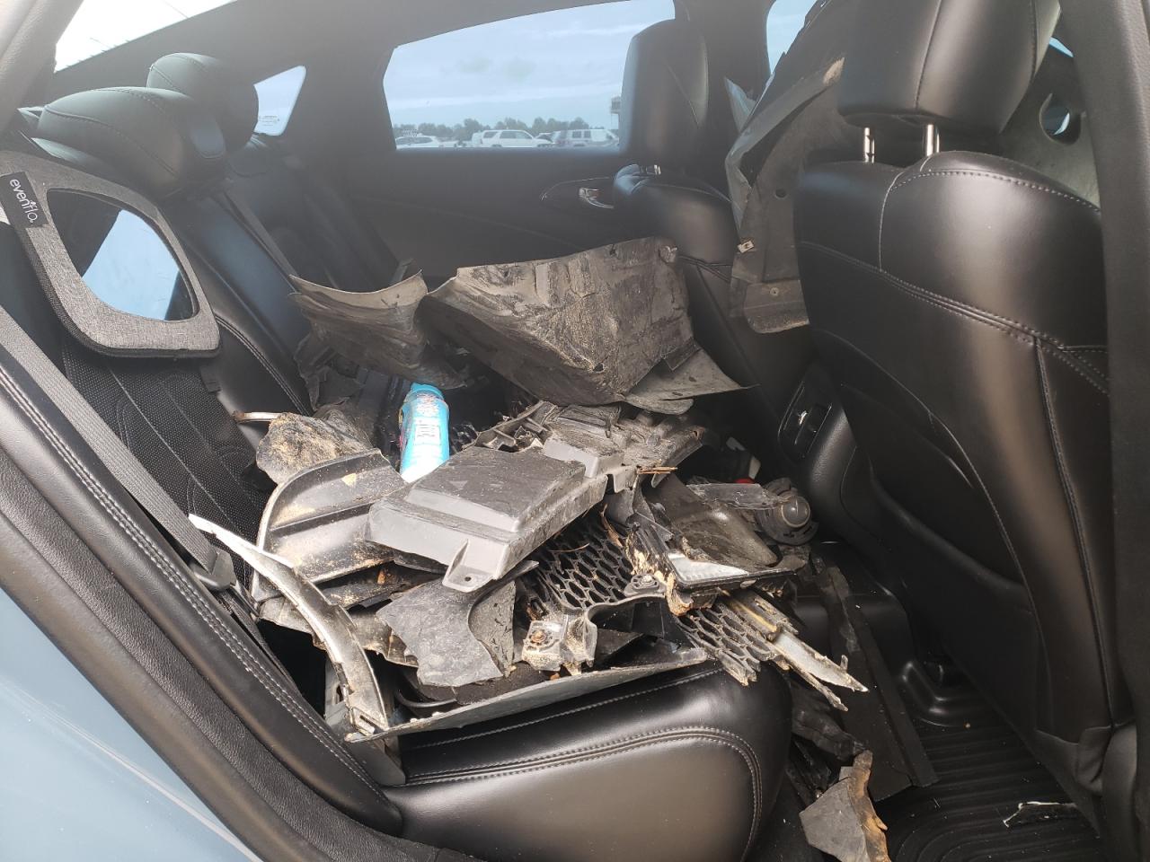 Photo 6 from auction – 2015 CHRYSLER 200 S with VIN 1C3CCCBG6FN615068