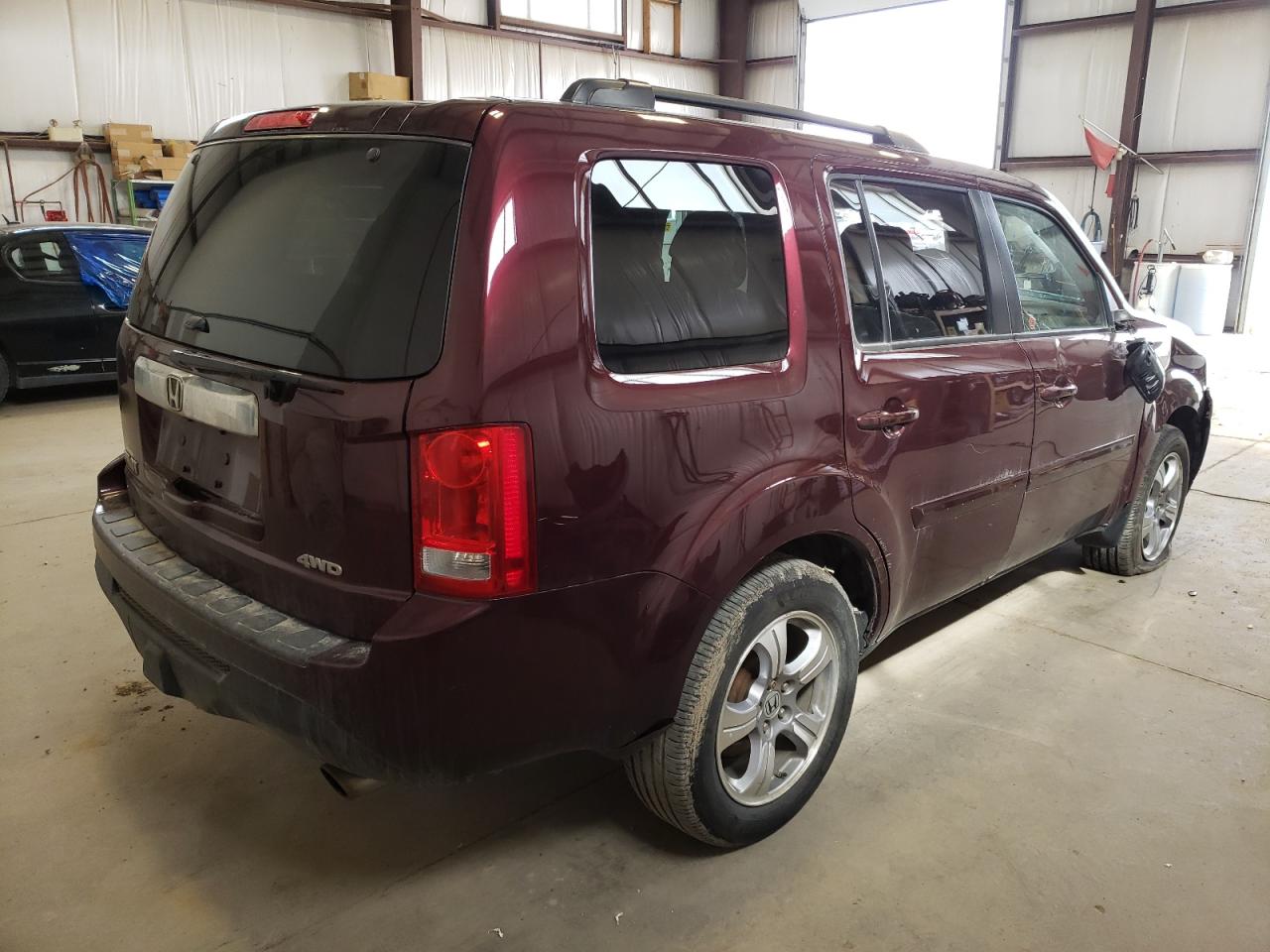Photo 4 from auction – 2014 HONDA PILOT EXL with VIN 5FNYF4H52EB504373