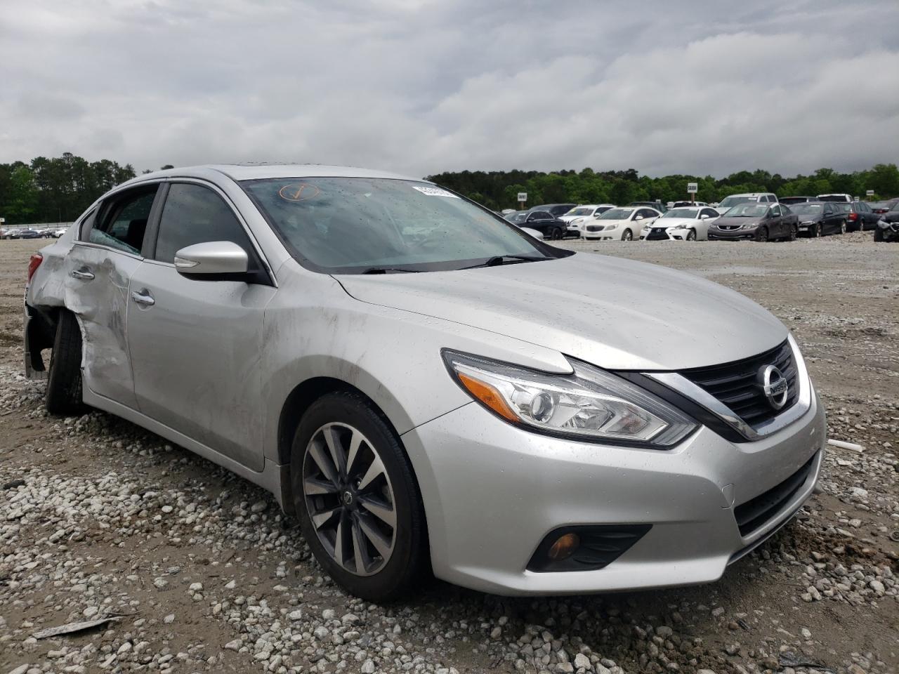 NISSAN ALTIMA 2.5 2017 with VIN 1N4AL3AP5HC200865 - Photo from auction