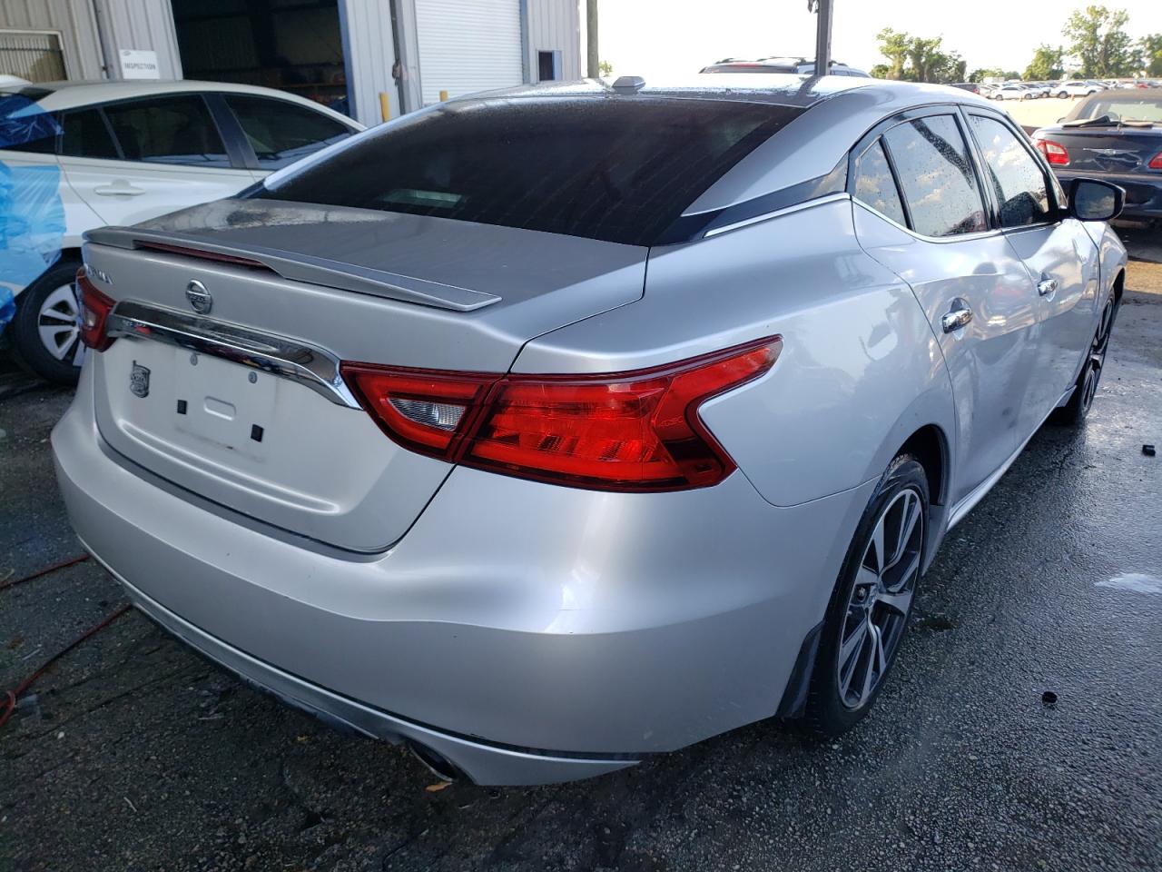 Photo 4 from auction – 2016 NISSAN MAXIMA 3.5 with VIN 1N4AA6AP3GC388629