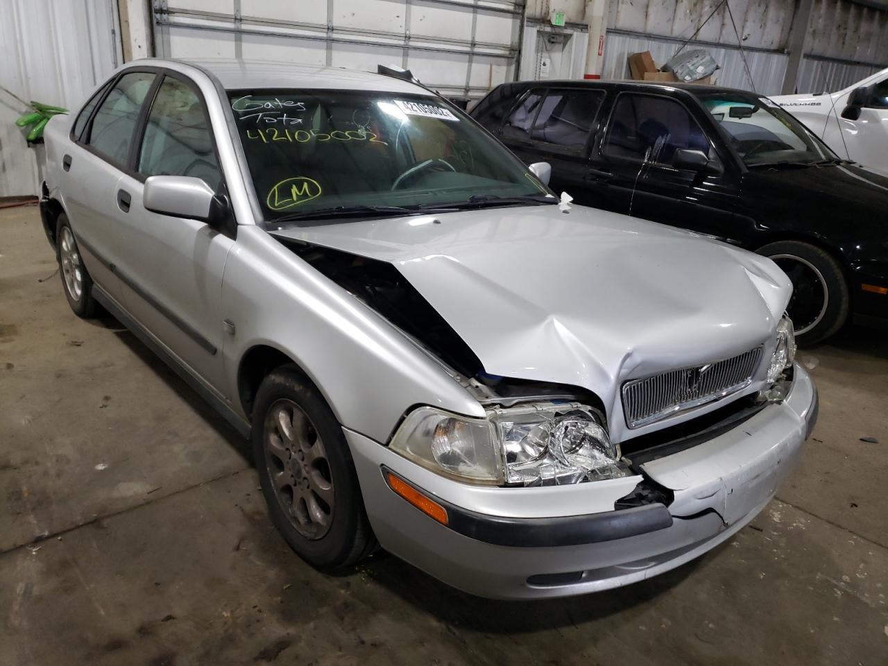 VOLVO S40 1.9T 2001 with VIN YV1VS29501F673910 - Photo from auction