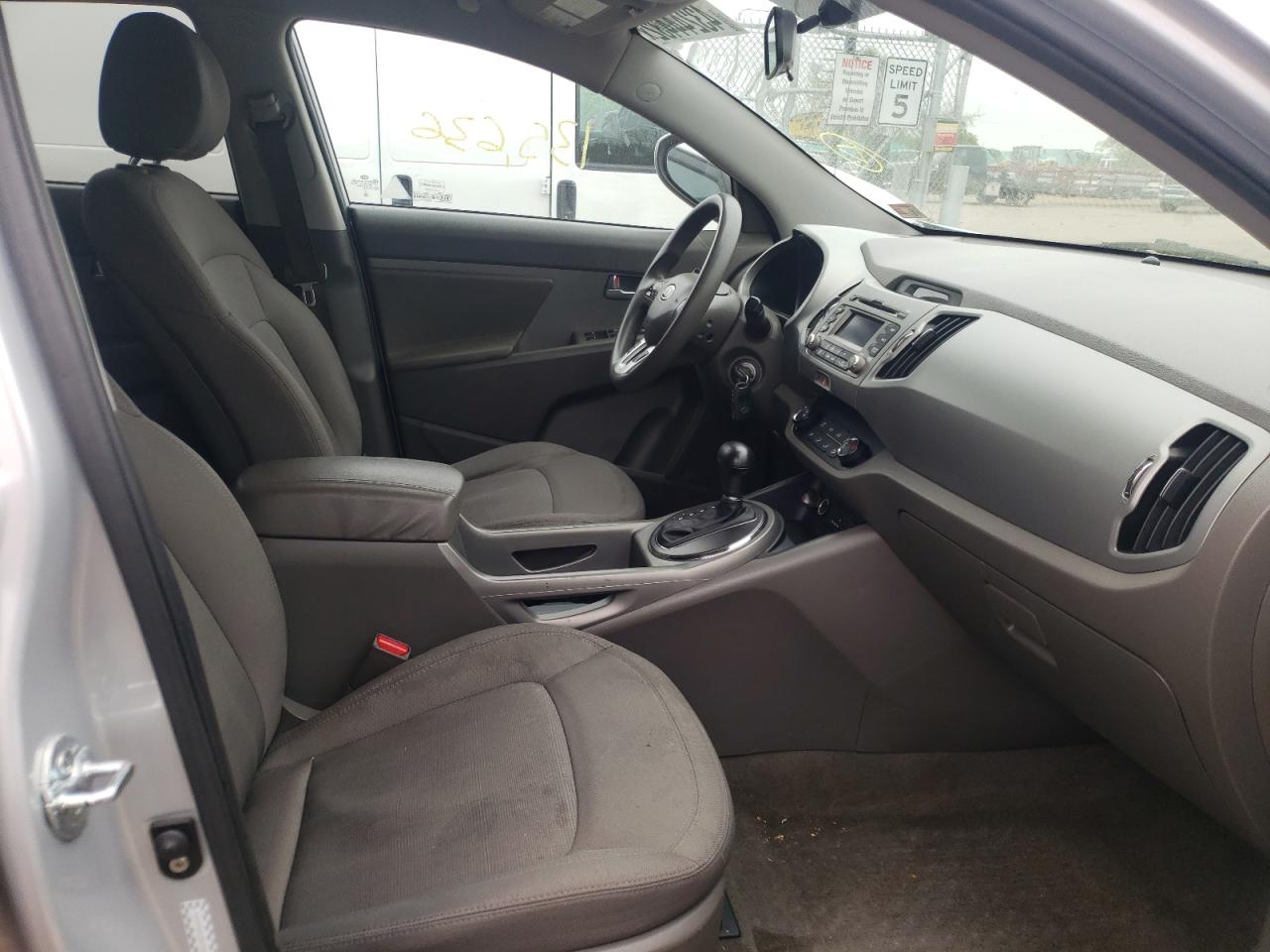 Photo 5 from auction – 2012 KIA SPORTAGE B with VIN KNDPB3A2XC7309609