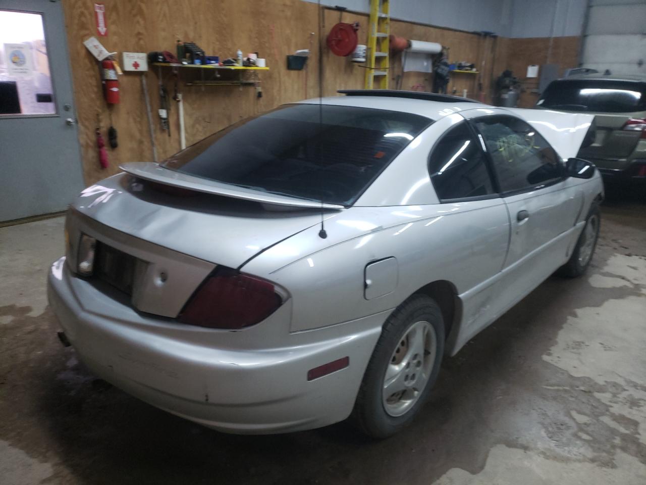 Photo 4 from auction – 2004 PONTIAC SUNFIRE with VIN 1G2JB12F347113674
