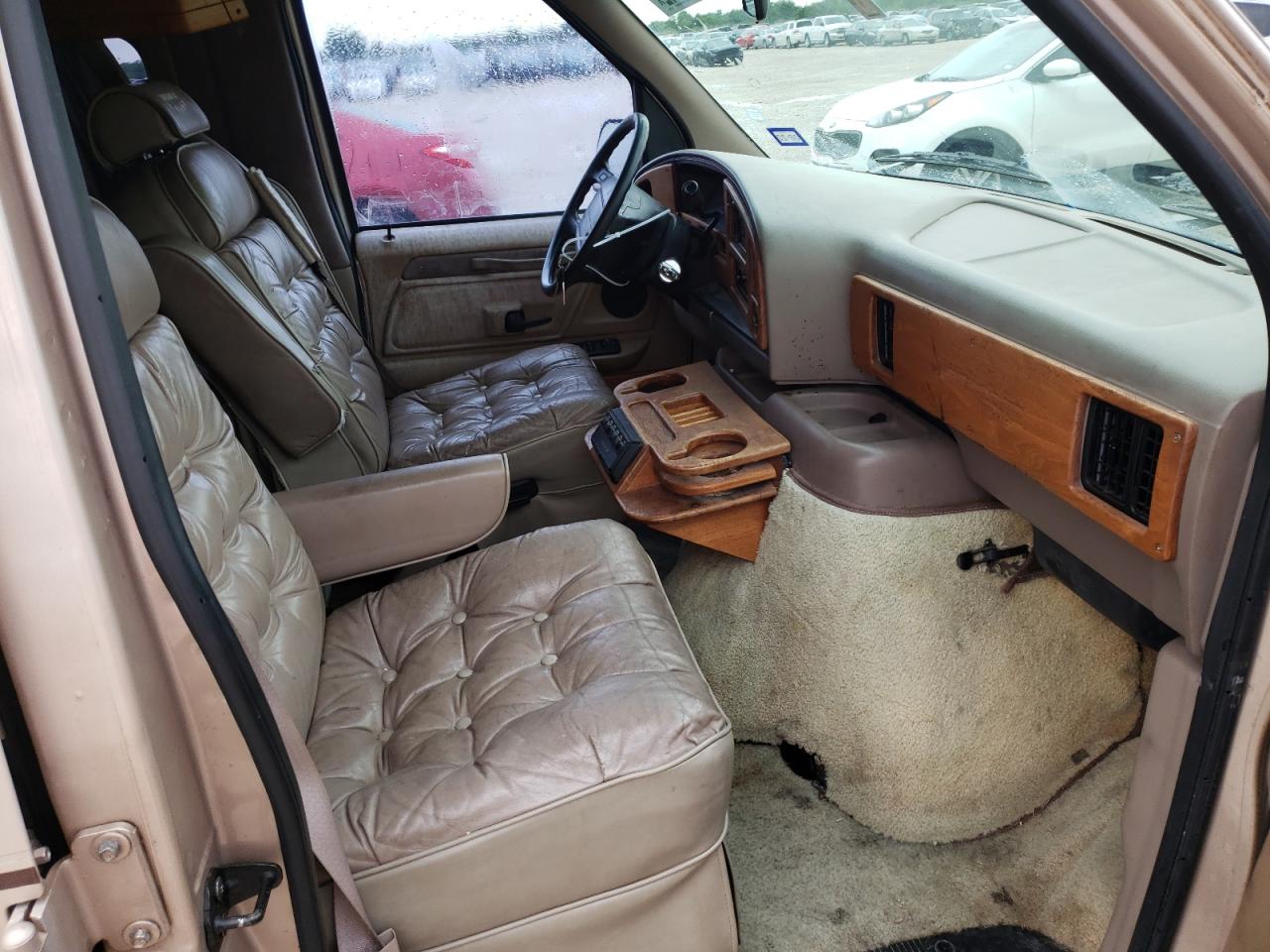 Photo 5 from auction – 1993 FORD ECONOLINE with VIN 1FDEE14N6PHB55825