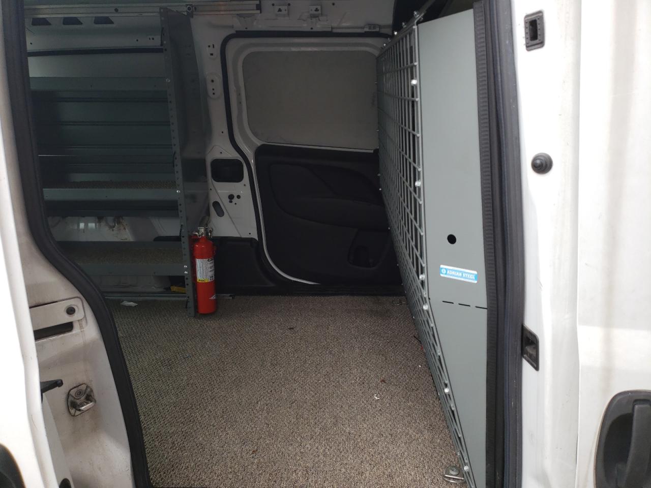 Photo 6 from auction – 2016 RAM PROMASTER with VIN ZFBERFAT0G6C38256