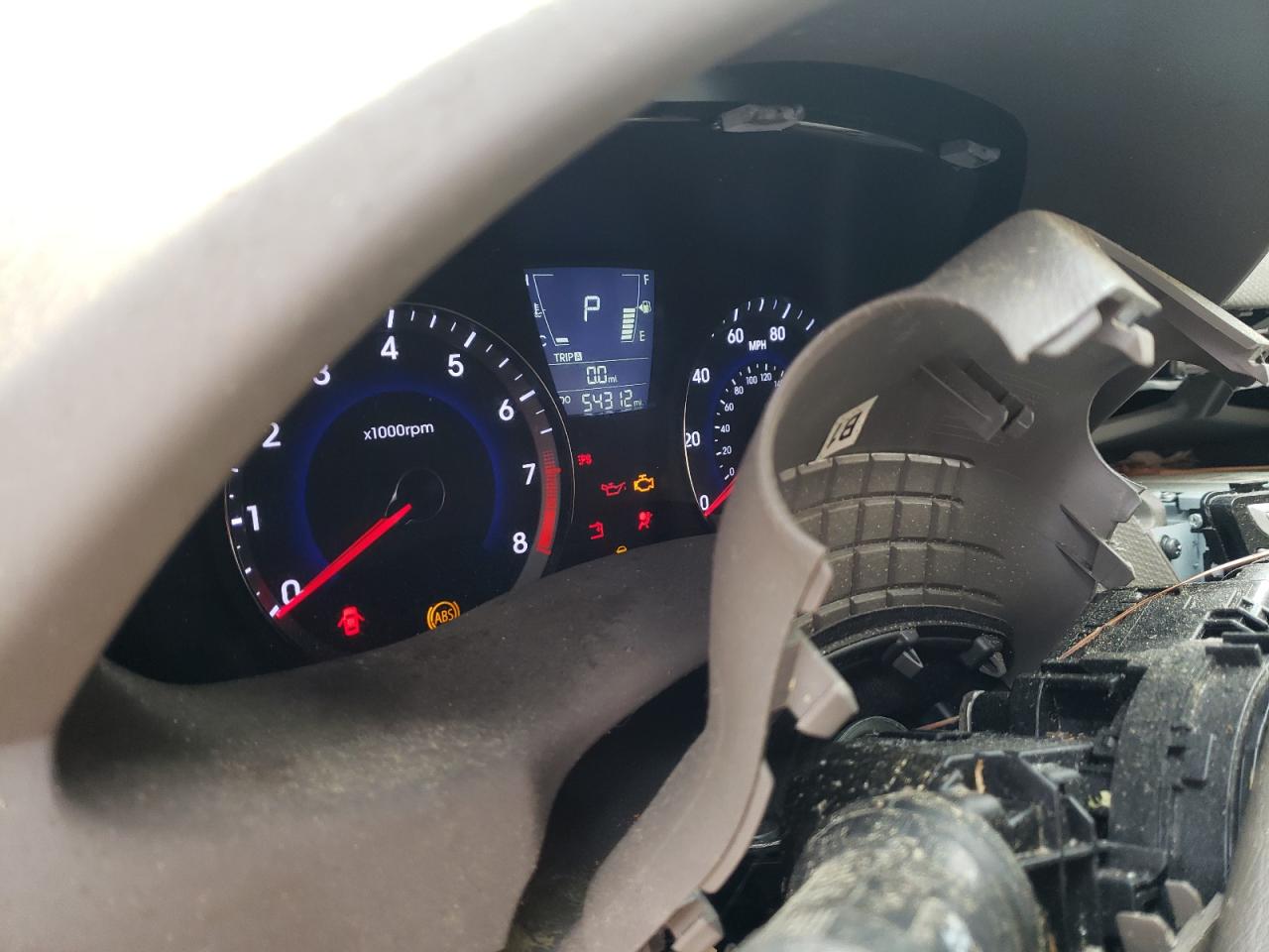 Photo 8 from auction – 2012 HYUNDAI ACCENT GLS with VIN KMHCU4AE5CU226501
