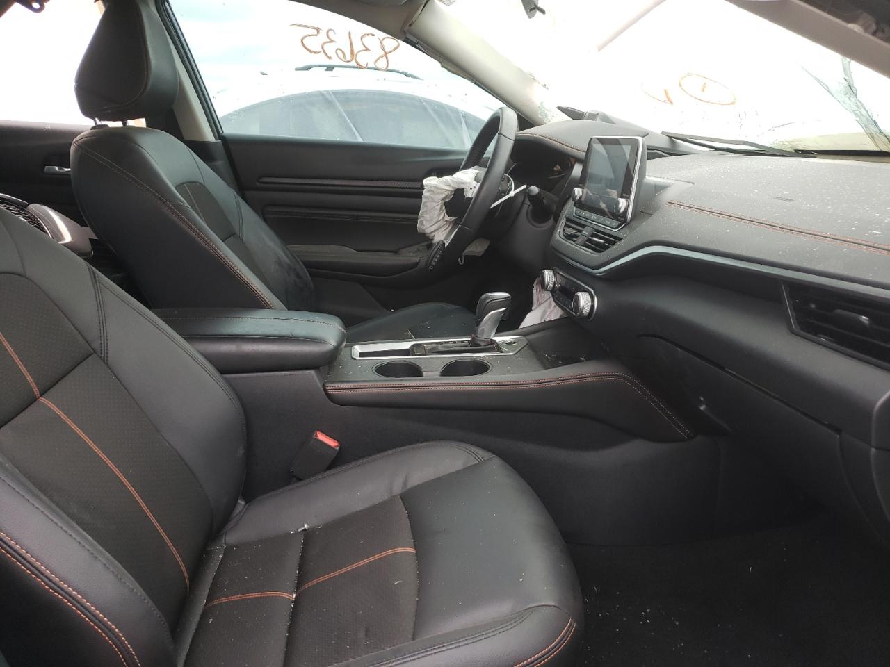 Photo 5 from auction – 2019 NISSAN ALTIMA SR with VIN 1N4BL4CV8KC187641